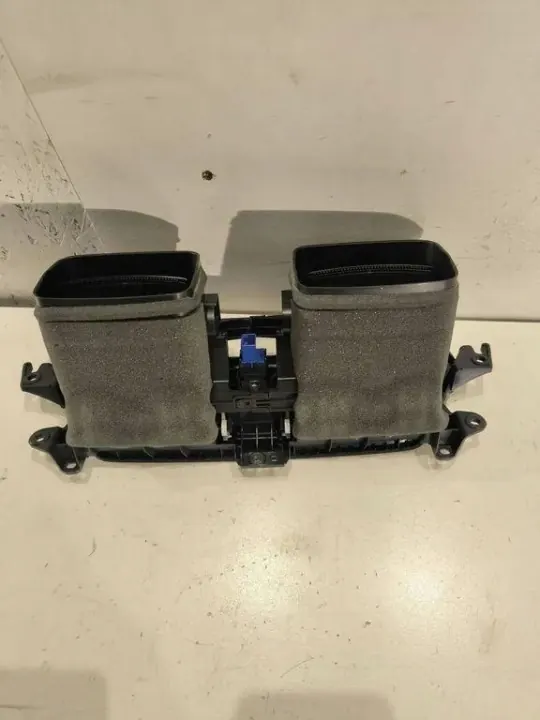 Toyota Konsole Lufteinlass OEM 4556532191 - Gebraucht image 4