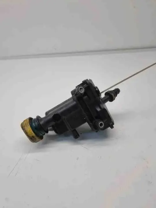 Oliescheider OEM 8200279414 Suzuki Grand Vitara II image 3