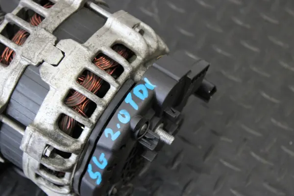 Vaihtovirtageneraattori Golf VII 2.0 TDI image 3