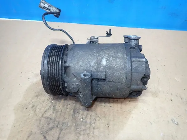Begagnad Opel OE AC-kompressor OEM 13286091 image 2