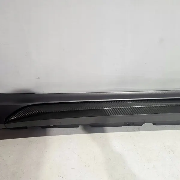 Protetor lateral esquerdo Maserati Grecale Trofeo OEM 18073453 image 4