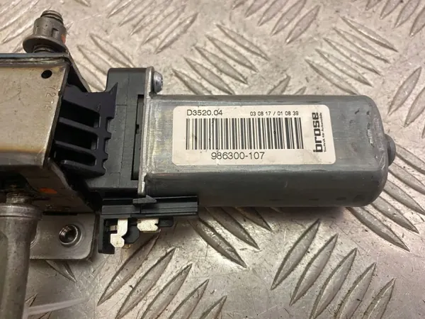 Istuinmoottori OEM 986300107 Mercedes GLE AMG:lle image 3