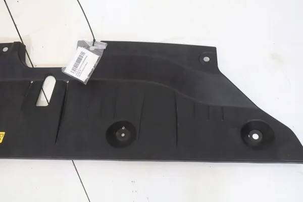 Frontgurtabdeckung Toyota BZ4X 204 PS 22- OEM 53289-42040 image 4