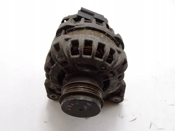 Vaihtovirtageneraattori Renault Clio IV 1.2 OE 231003730R image 3