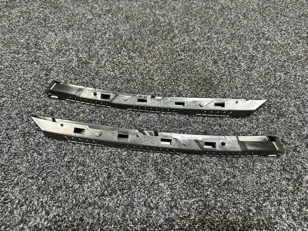 HYUNDAI I30 III 3 17- Glissière de fixation phare droit gauche avant OEM image 2