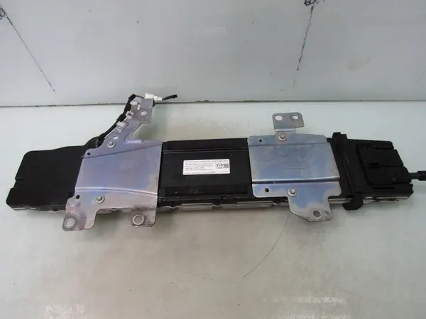 Batterie Mazda BDMC-67ZB3-F 10Ah d'occasion OEM image 3