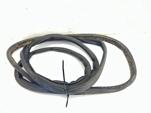 Oven tiiviste OEM USZCZELKA DRZHI Oikea + Vasen Vivaro C image 2