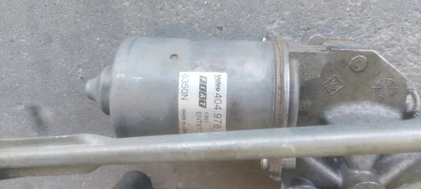 Etupyyhkijän mekanismi Fiat Grande Punto image 3