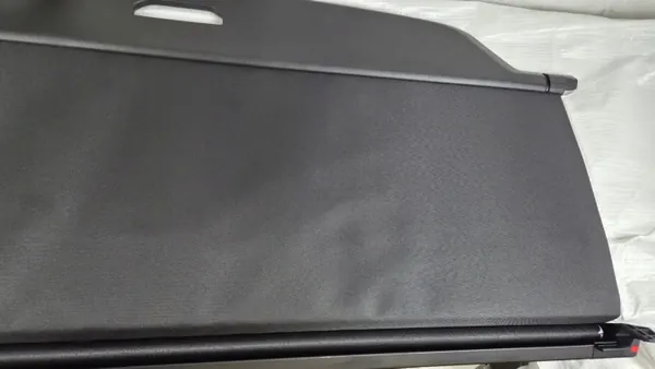 BMW X3 G45 Cortina de Porta-Malas OEM 5A33967 image 8