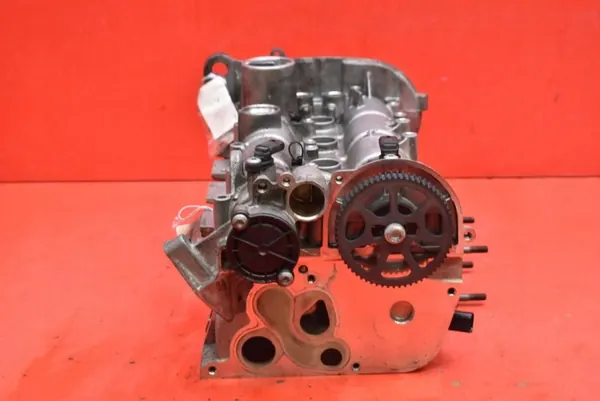 Culasse Moteur OEM 04E103064E pour Skoda Octavia 3 image 4