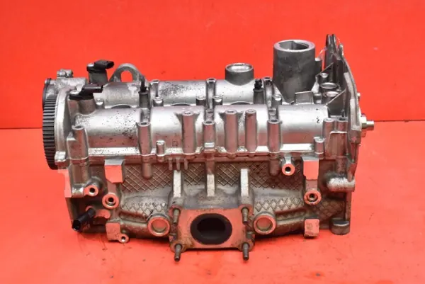 Culasse Moteur OEM 04E103064E pour Skoda Octavia 3 image 5