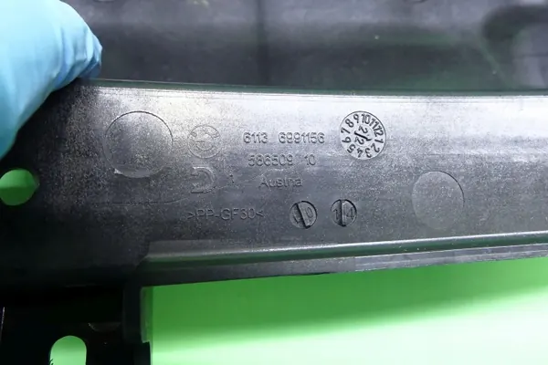 BMW Stromverteiler-Halterung OEM 6991156/6991162 image 5