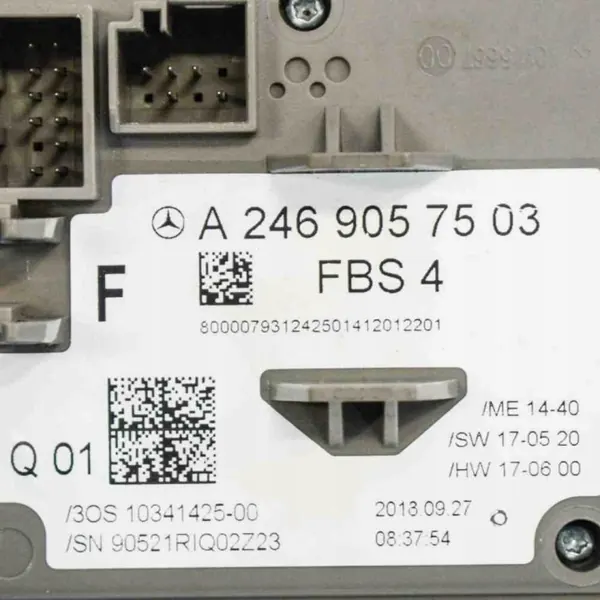 Pieza usada Mercedes-Benz GLA X156 OEM A2469057503 image 5