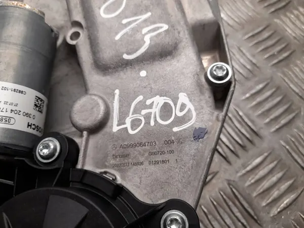 Mécanisme électrique de hayon Mercedes-Benz OEM A0999064 image 3