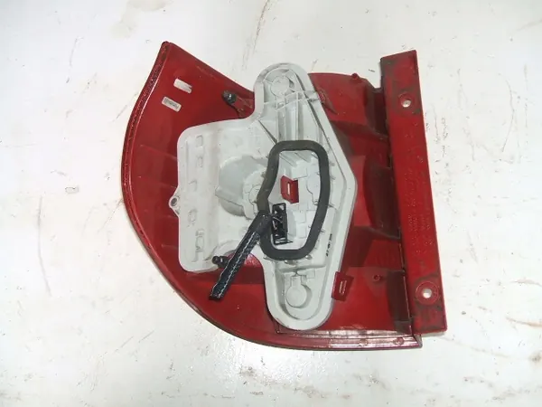 SKODA YETI Luz Trasera Izquierda Derecha Europa 5L0945112 5L0945111 image 5