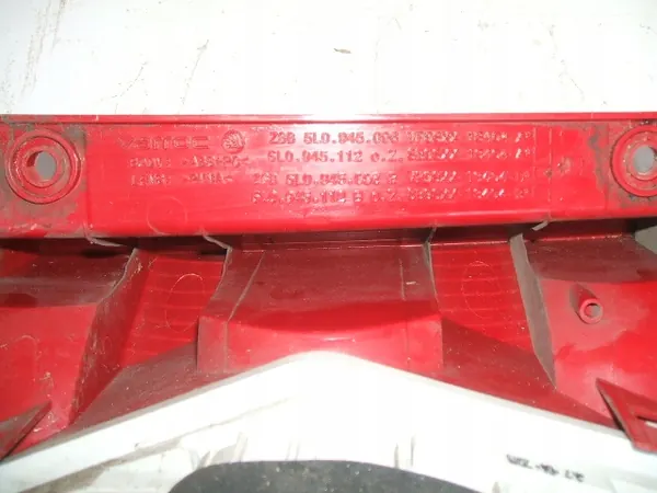 SKODA YETI Luz Trasera Izquierda Derecha Europa 5L0945112 5L0945111 image 6