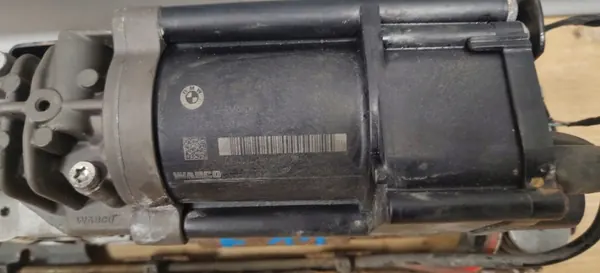BMW F10 F11 Jousituskompressoripumppu OEM image 4