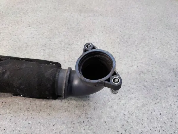 Ansaugschlauch 04L145828R Skoda Superb III 2.0 TDI image 3