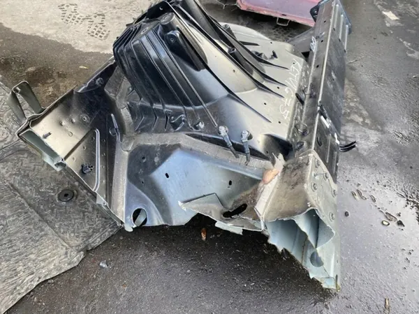 OEM 294313 Ford Mustang Mach-E 2022 Para-lamas Dianteiro Esquerdo image 5