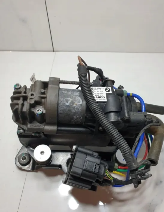 Pompe à compresseur suspension air BMW 6884682 - Occasion image 5
