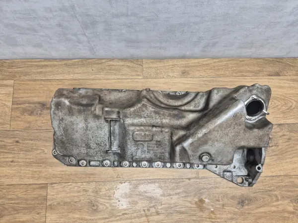 Carter d'huile BMW OEM 7586555 - Pièce d'origine image 4