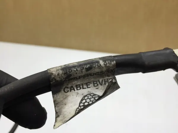 Capteur de borne négative OEM 9838135480 001 image 3