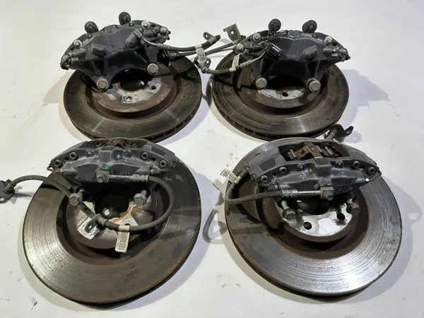 Discos e pinças de travão OEM 554214748 Camaro SS image 10