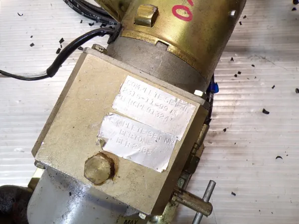 Hydrauliikkapumppu Katto + Toimilaitteet Opel OE Käytetty image 10