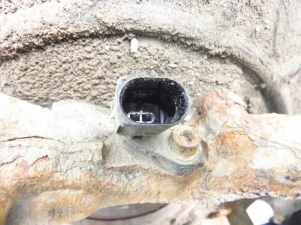 OEM ZWROTNICA PIASTA PRZEDNIA PRAWA VW Golf Plus image 3