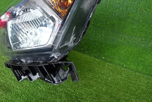 HYUNDAI I20 III 20- faro derecho OEM 92102-Q0050 image 3