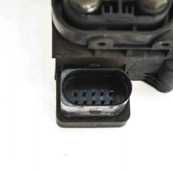 Módulo suspensão pneumática traseira Audi A8 D3 OEM 15152400152 image 5