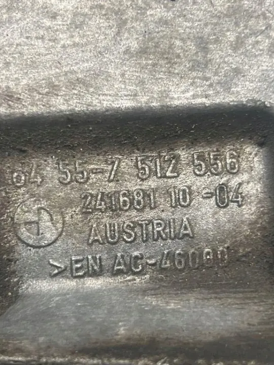 Klimakompressor-Halterung OEM 7512556 BMW 5 image 3