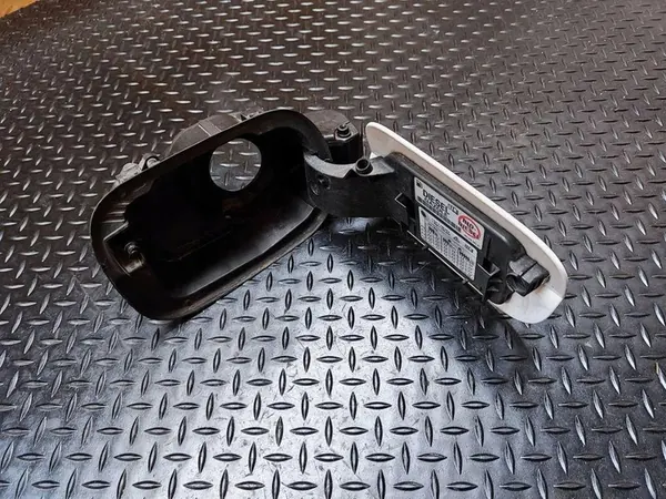 Tampa de combustível Skoda Superb III 3V5809702B image 4