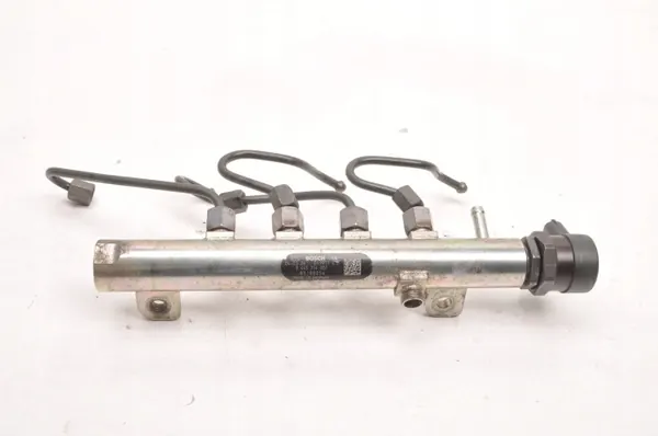 OEM 55188056 Rail d'injection pour Opel Signum 1.9 CDTI image 3