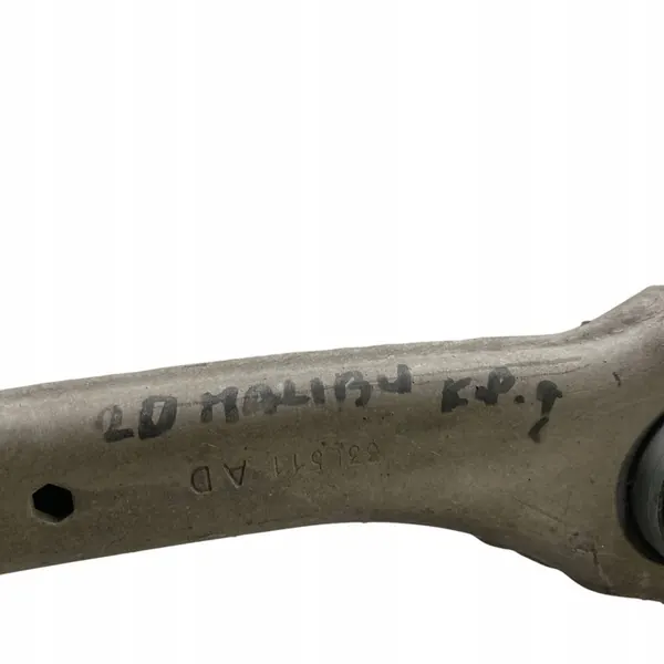 Bracci di controllo posteriore sinistro Chevrolet Malibu 2020 OEM 84309091 image 5