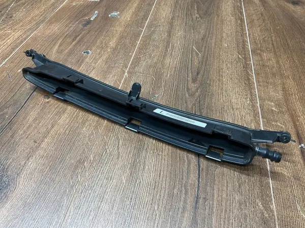 Vasen Ilmanotto OEM 976854895D Porsche Panamera image 6