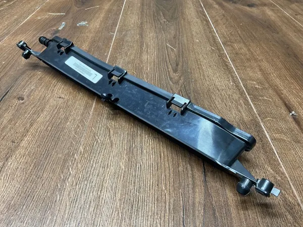 Vasen Ilmanotto OEM 976854895D Porsche Panamera image 7