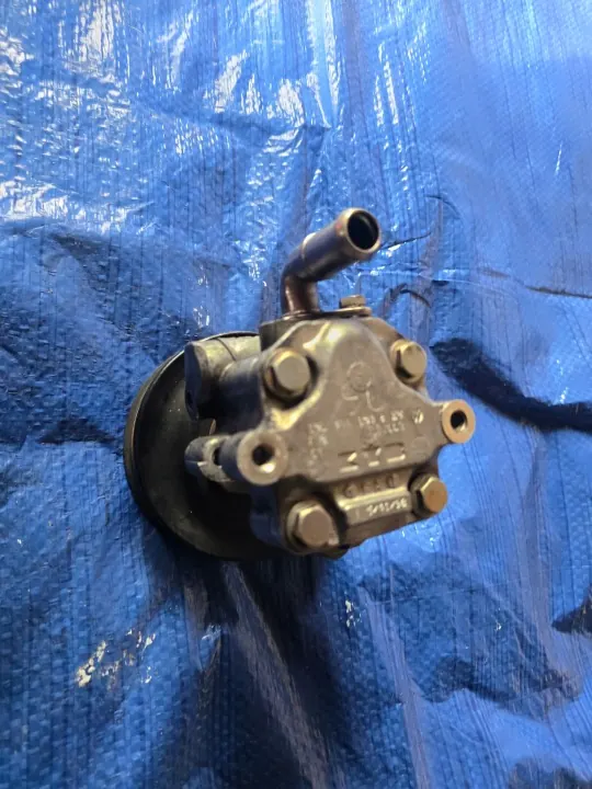 Servopumpe OEM 150422154B - Gebrauchtes Audi OE image 4