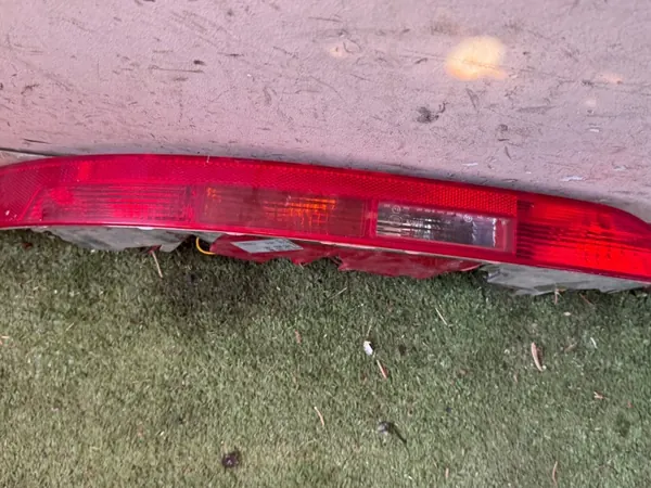 Audi SQ5 8R Feu Arrière Droit Pare-chocs OEM 8R0945096B image 5