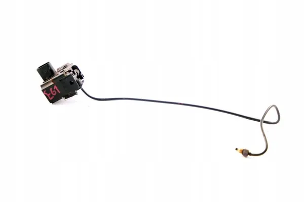Soupape d'actionneur compresseur BMW E61 OEM 6769082 image 9