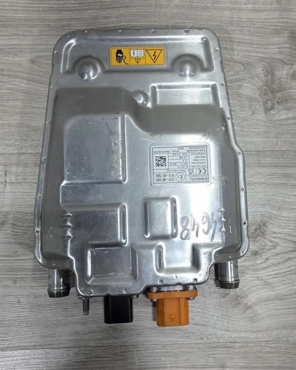 Range Rover Sport L494 Webasto Batterieheizer 122R000482 image 4