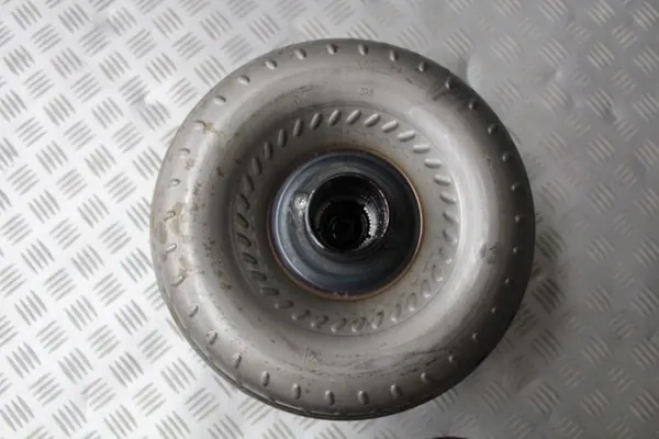 Acoplamento hidráulico Audi RS5 2.9 V6 TFSI 2017- image 5