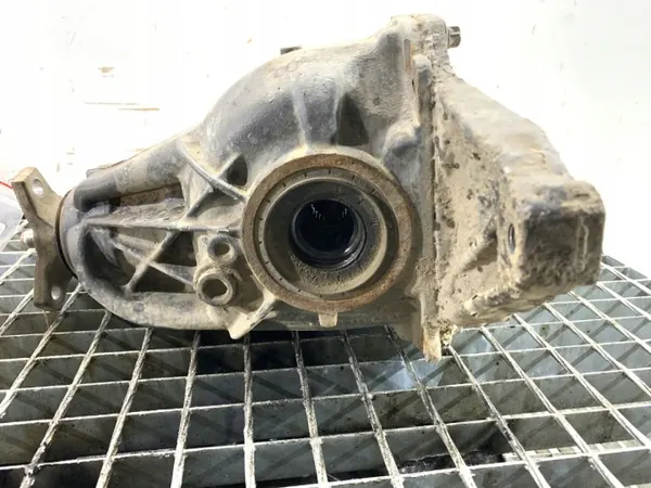 Taka-akselin Differentials OEM 2123506003 Mercedes X204 2.1 170hv image 3