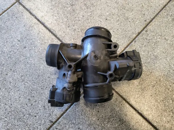 Gasklep OEM 9655971780 - Gebruikte staat image 2