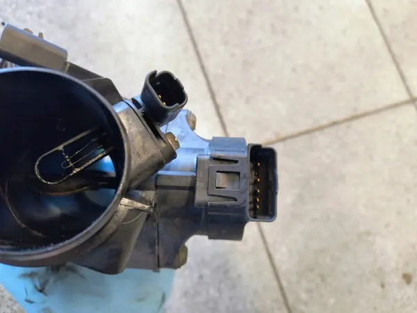 Gasklep OEM 9655971780 - Gebruikte staat image 3
