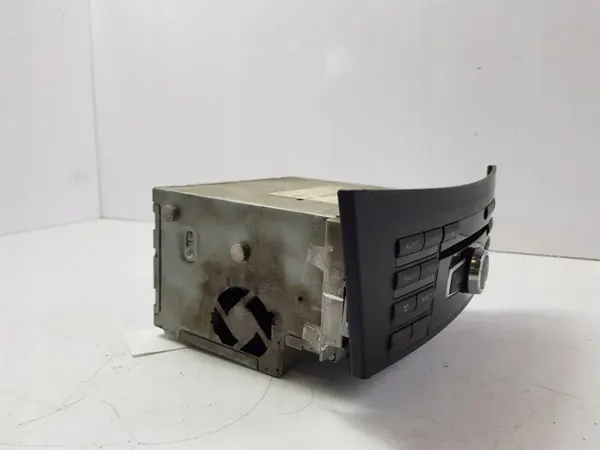 Radio A2049003211 Mercedes W204 OEM image 3