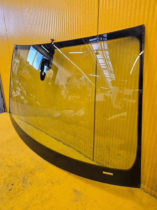 Pare-brise avant Porsche Macan 95B OEM d'occasion image 4
