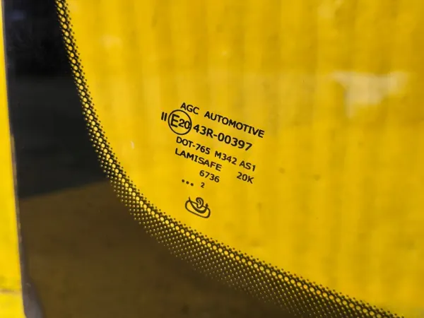 Pare-brise avant Porsche Macan 95B OEM d'occasion image 5