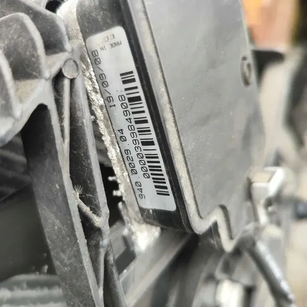 Kühlerlüfter-Set Ford Mondeo mk4 2.0tdci OEM image 3