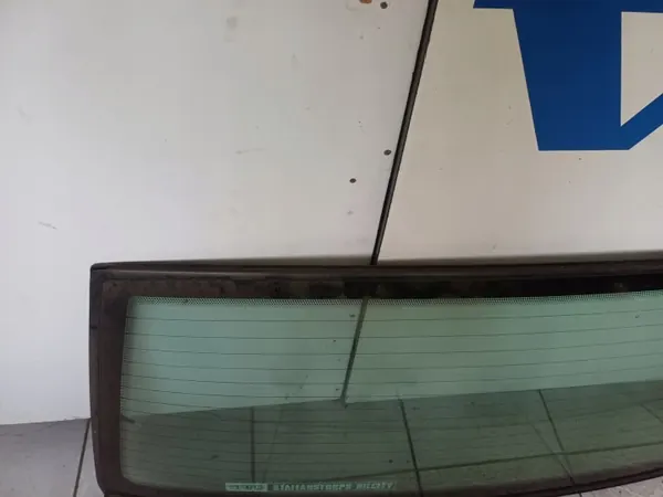 Vitre arrière Volvo 850 OEM szyba volvo tył 850 image 4